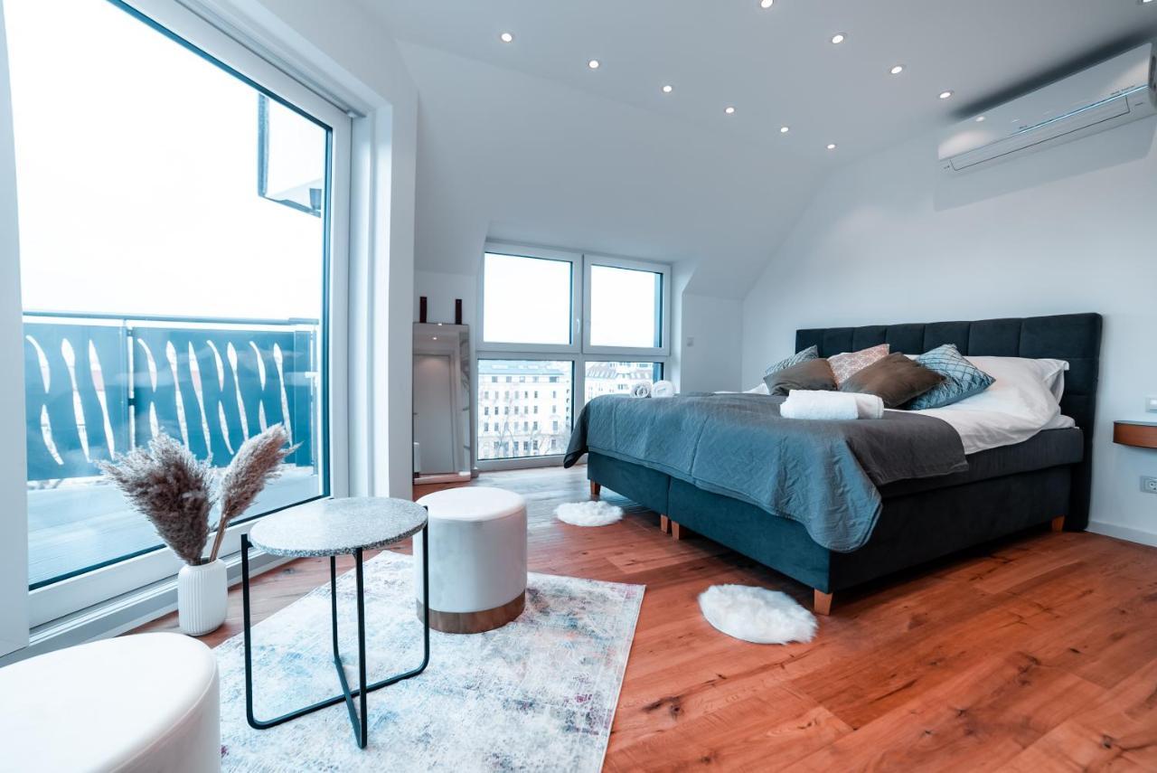 Appartement Triangle Penthouse *